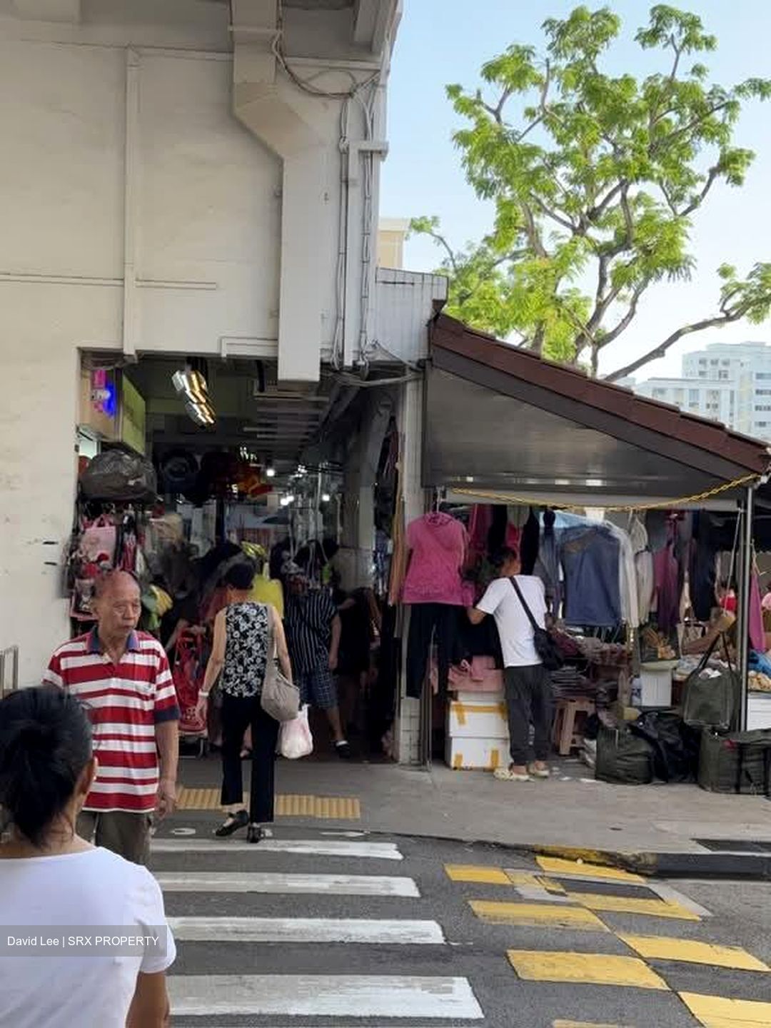 Hougang Avenue 4 (D19), Shop House #582263601